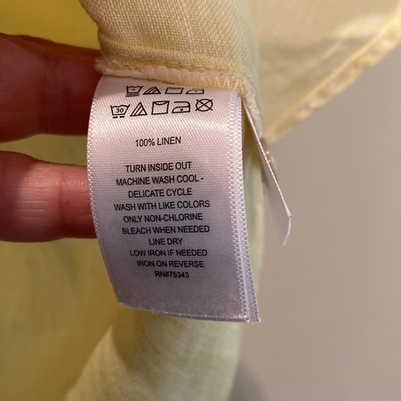 Christian Siriano Pale Yellow Medium Summer linen woman’s button down blouse #14 - Picture 4 of 5